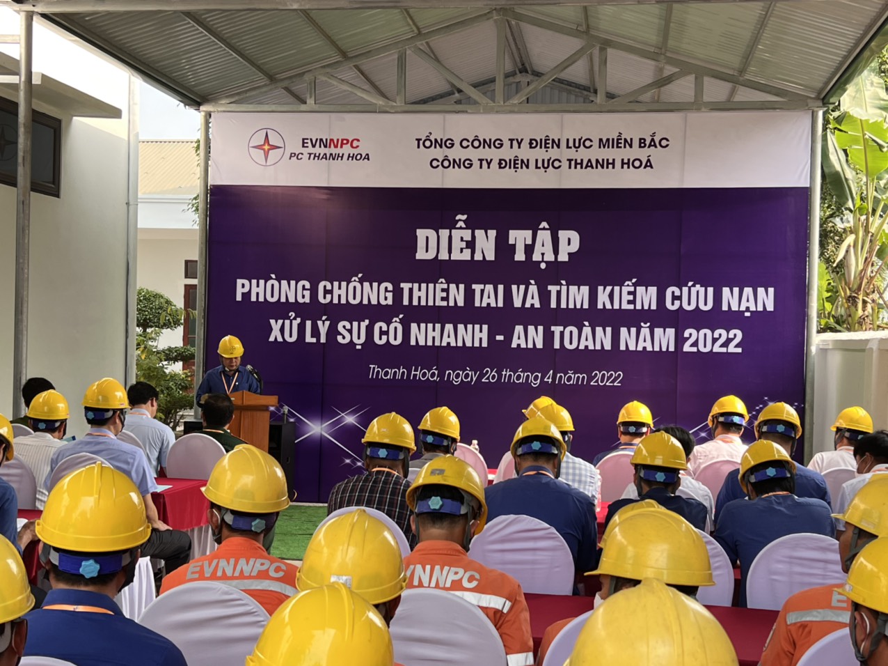  Xí nghiệp Dịch vụ Điện lực Thanh Hóa phối hợp diễn tập phòng chống thiên và tìm kiếm cứu nạn xử lý sự cố nhanh – an toàn năm 2022